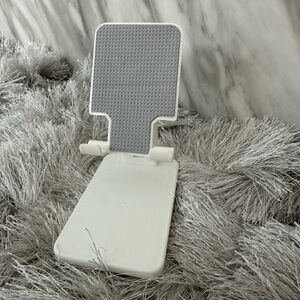 Portable folding stand